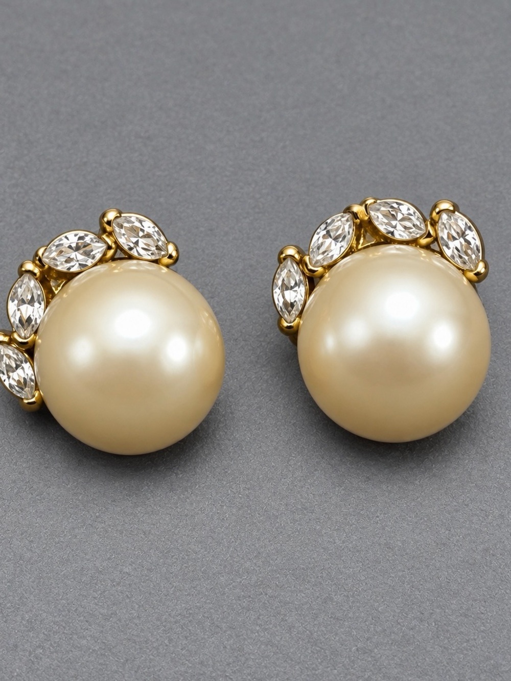 Nina Ricci Gold-Tone Cream Pearl and Crystal Cluster Clip  Earrings